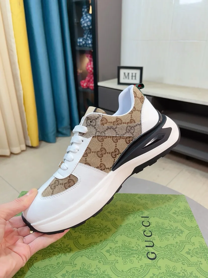 Men's shoes 💰438🌹🌹[GUCCI] Gucci's new lace-up casual men's shoes are on the market first, and the materials and workmanship are superior to all versions on the market. The highest quality shipped first-layer cowhide with imported original perforated materials➕Genuine leather lining, privately molded soft outsole, high foot comfort, imported special materials highlight the brand's unique charm, high-end customization 38-44